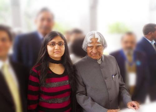 CA Sana Baqai with Hon'ble APJ Abdul Kalam, Past President of India